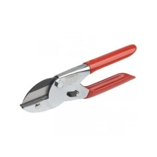 CRAFTER Makaze baštenske jednoručne ravno sečivo WU9719800 (140200275) CRAFTER Makaze baštenske jednoručne ravno sečivo WU9719800 (140200275)